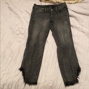 American eagle black cropped jeans